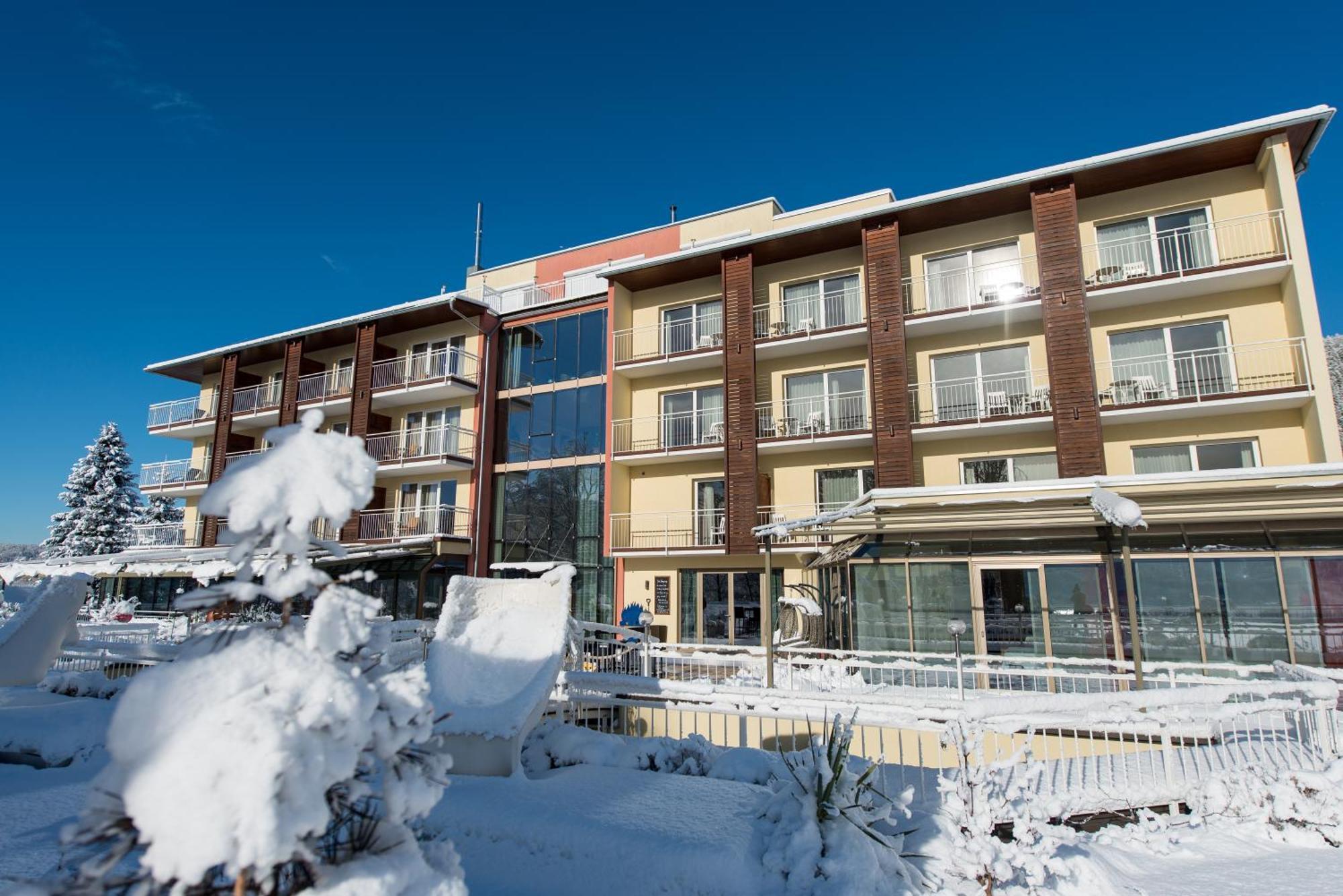 Das Balance - Spa & Golf Hotel Am Woerthersee Portschach am Woerthersee Luaran gambar